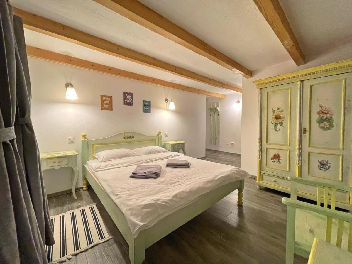 Cabana Din Groapa Frumoasa Rîşnov Ngoại thất bức ảnh